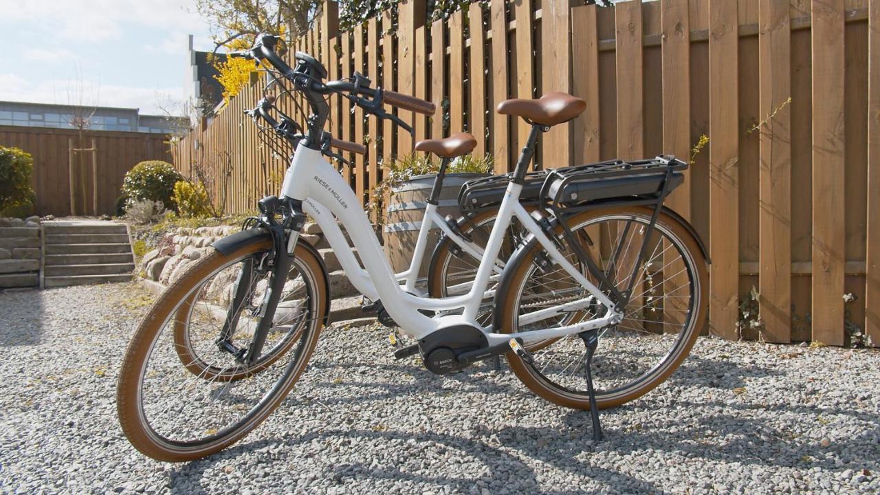 Nordsee-Ferienwohnungen Hinrichsen Husum  Exterior foto